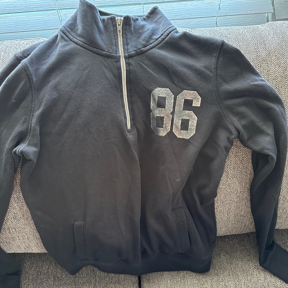 3/4 zip Sweater - Picture 2 of 2